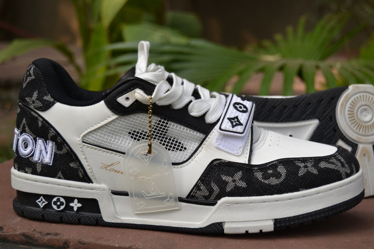 Louis Vuitton Trainers Black Special Edition
