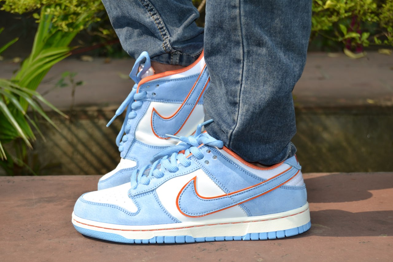Nike Air Dunk (Limited Edition Sky Blue )