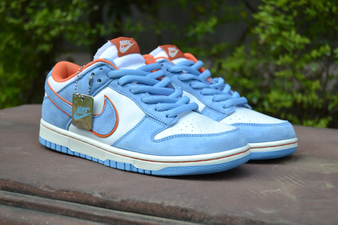 Nike Air Dunk (Limited Edition Sky Blue )