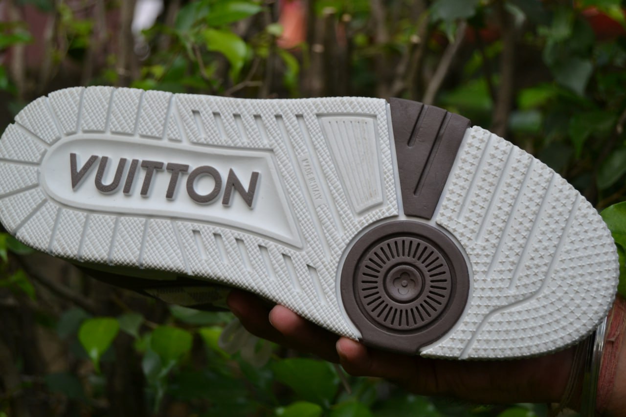 Louis Vuitton Trainers Brown Special Edition