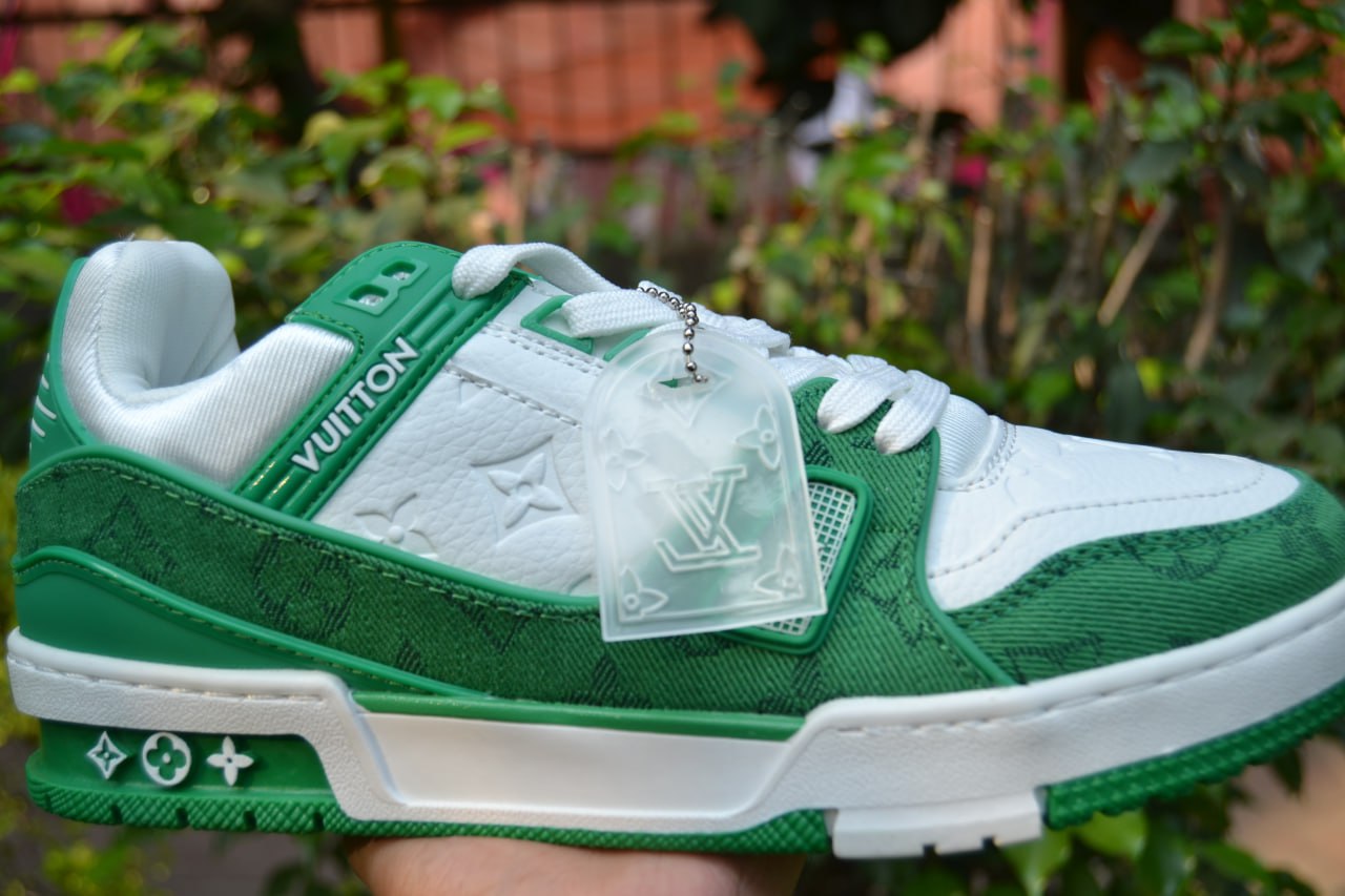Louis Vuitton Trainers Green Special Edition