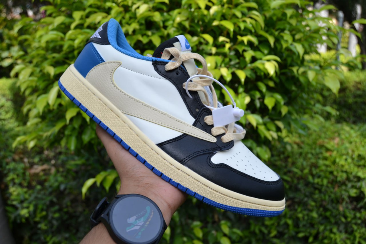 Nike Air Dunk (Tri Color Limited Edition)