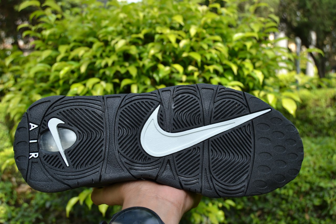 Nike Air Uptempo (Black Exclusive)