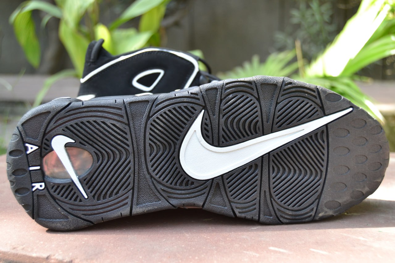 Nike Air Uptempo (Black Exclusive)